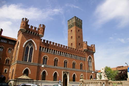 Piazza Roma ad Asti