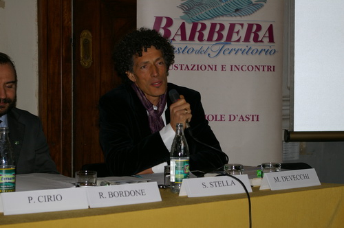 Dott. Silvano Stella (Presidente Associazione LARPA) - Il laboratorio di riarmonizzazione paesaggistica: lesempio di Coazzolo.