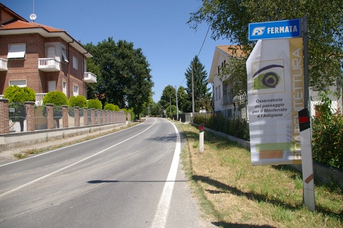 FOTO DELL'INUGURAZIONE NUOVA SEDE OSSERVATORIO del paesaggio presso l'ex-Stazione Ferroviaria di Chiusano d'Asti.