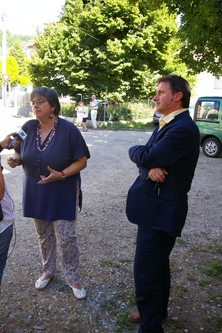 FOTO DELL'INUGURAZIONE NUOVA SEDE OSSERVATORIO del paesaggio presso l'ex-Stazione Ferroviaria di Chiusano d'Asti - Marisa Varvello e Giorgio Musso.