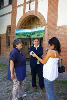 FOTO DELL'INUGURAZIONE NUOVA SEDE OSSERVATORIO del paesaggio presso l'ex-Stazione Ferroviaria di Chiusano d'Asti - Marisa Varvello e Giorgio Musso.