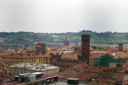 Foto della visita alla Torre Trojana di Asti nell'ambito della Rassegna VerdeTerra 2007.