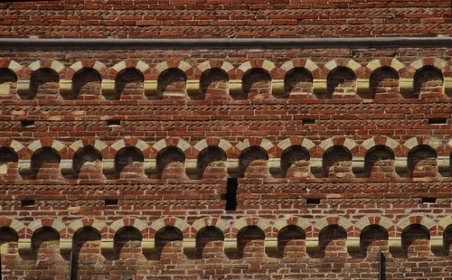 Foto della visita alla Torre Trojana di Asti nell'ambito della Rassegna VerdeTerra 2007.