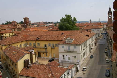 Foto della visita alla Torre rossa o di San Secondo di Asti nell'ambito della Rassegna VerdeTerra 2007.