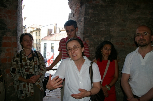 Foto della visita alla Torre rossa o di San Secondo di Asti nell'ambito della Rassegna VerdeTerra 2007.