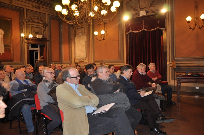 Veduta del folto ed interessato pubblico presente al Momento di studio [Foto di Francesco Leone Devecchi].