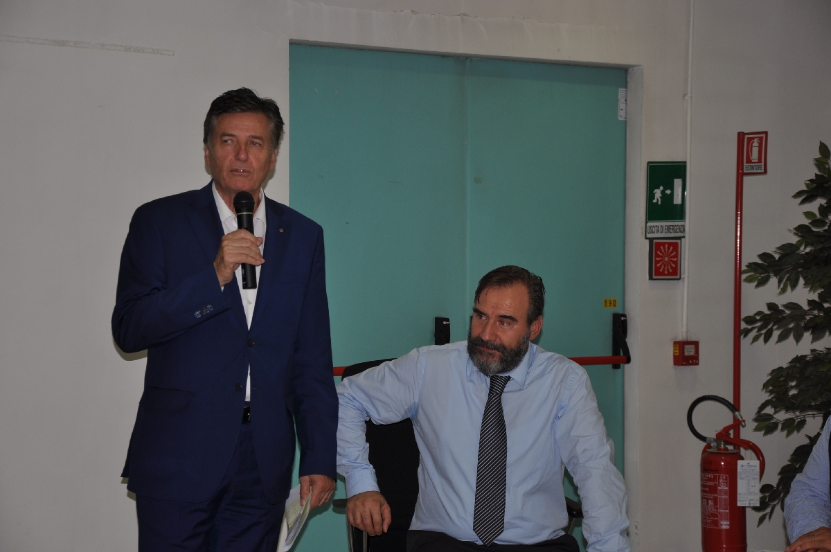 Riflessione da parte del Dott. Mario Sacco (Presidente della Fondazione Cassa di Risparmio di Asti) su "Sinergie tra ASL AT e Terzo settore" [Foto di Mirella Zitti].