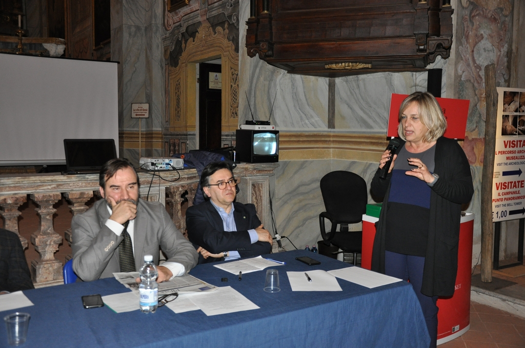 Riflessioni da parte dell Assessore alla mobilità e trasporti del Comune di Alba, Dott.ssa Rosanna Martini  [Foto di Angelo Porta].