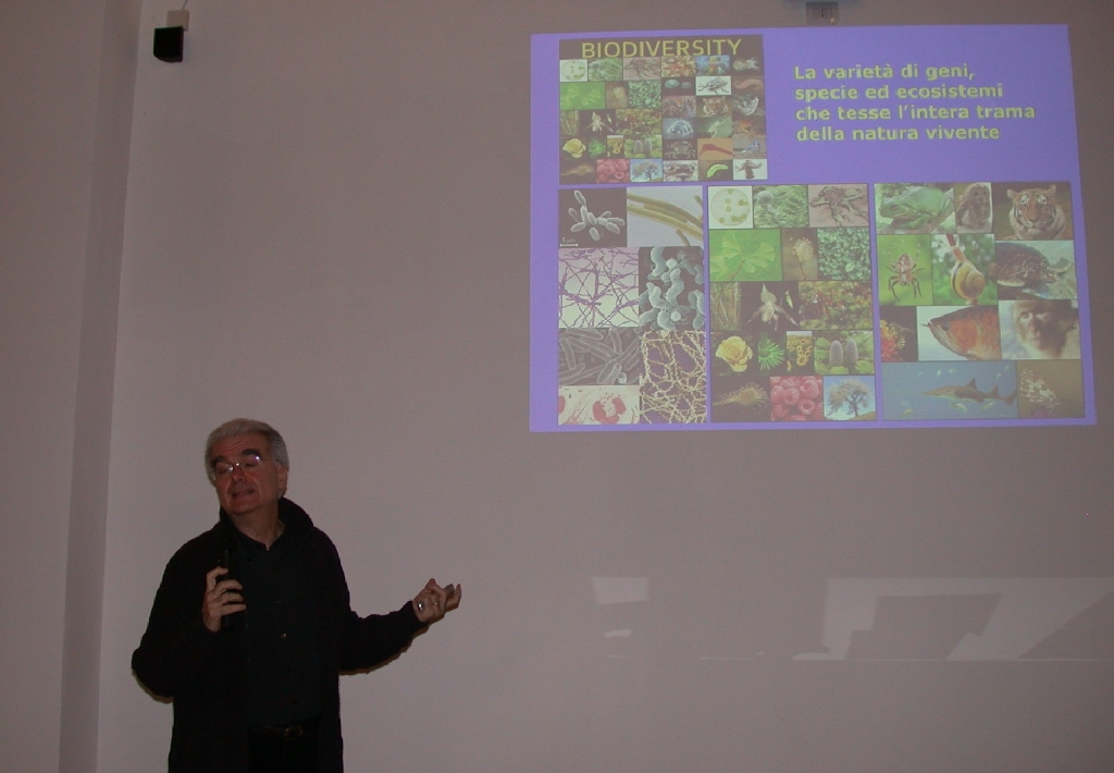 Intervento di Franco Correggia, Botanico e naturalista [Foto di Massimo Badino].