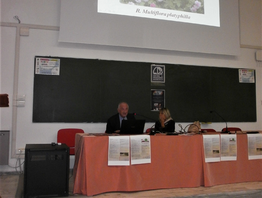 Relazione del Prof. Piero Amerio, Università di Torino, su "Io coltivo . il mio roseto" [Foto di Claudio Accomo].