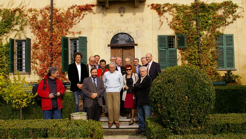 Foto ricordo dei partecipanti alla Riunione di Coordinamento degli Osservatori Piemontesi del paesaggio presso il Castello di Soglio