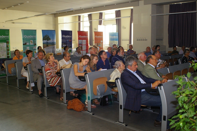 Veduta del pubblico presente in sala al Convegno su "Evoluzione storica dell Agricoltura astigiana".