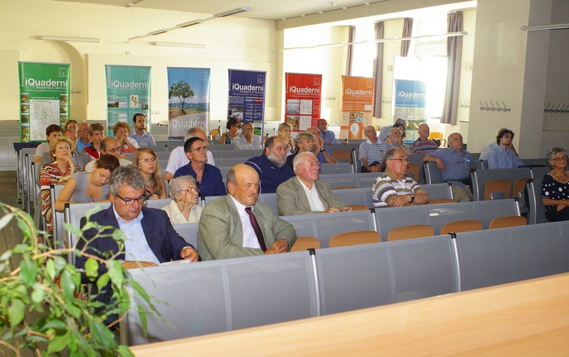 Veduta del pubblico presente in sala al Convegno su "Evoluzione storica dell Agricoltura astigiana".