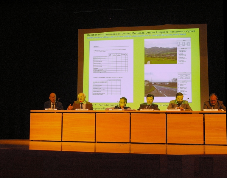 Relazione del Prof. Valerio Di Battista  (Presidente dell Osservatorio del Paesaggio del Monferrato Casalese) (Foto di Erildo Ferro).