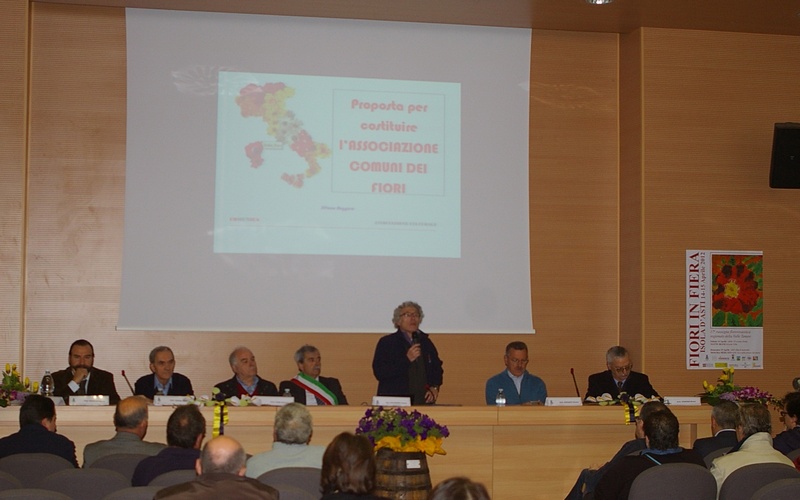 Saluto introduttivo da parte del Prof. Gianfranco Miroglio (Ente Parchi Italiani) (Foto Prof. Erildo Ferro).