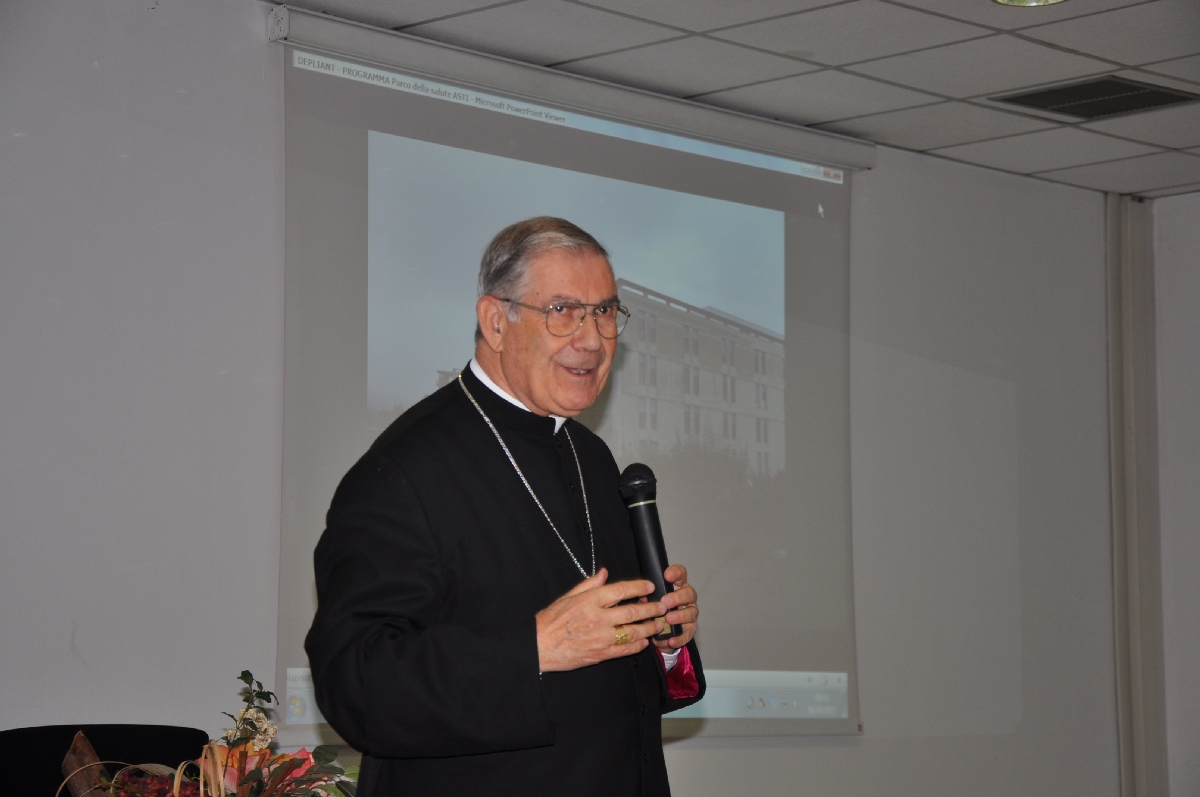 Saluto introduttivo da parte del Vescovo della Città di Asti, S.E. Mons. Francesco Ravinale.