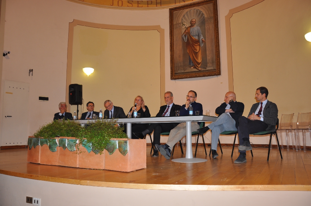 Introduzione e moderazione da parte della Consigliera Angela Motta del Consiglio regionale del Piemonte.