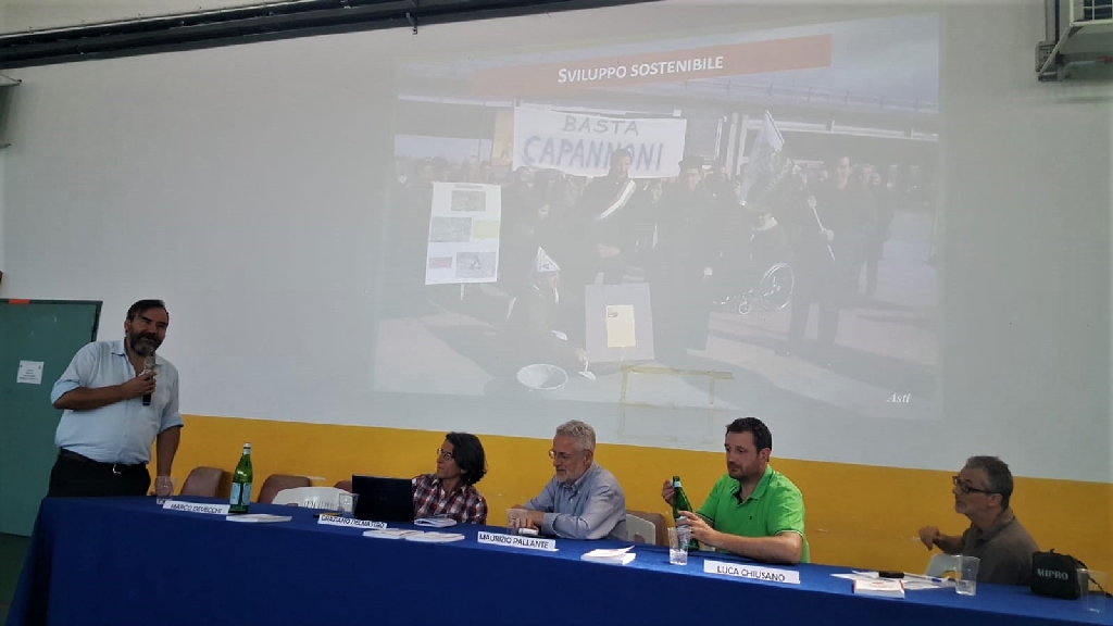 Relazione del Prof. Marco Devecchi (Università di Torino) [Foto di Dario Giordano].